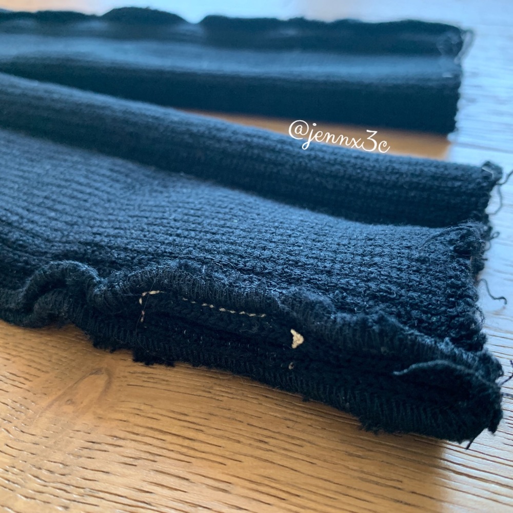 ❌[SOLD]❌Orseund Iris Chunky Knit Gloves || Black - Picture 12 of 15